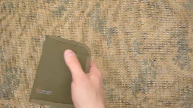 Видео обзор кошелька "Wallet RFID B" с защитой от сканирования данных от "Tasmanian Tiger". смотреть онлайн