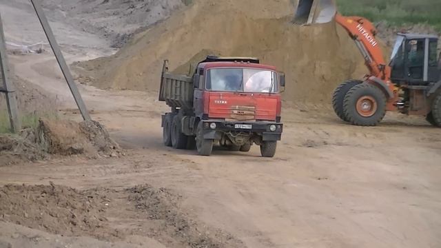 Tatra 815s1 unloading part 1