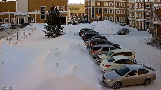 Камера видеонаблюдения VeSta VC 3301 IP 1 Mpx@12fps 2.8-12 mm смотреть онлайн