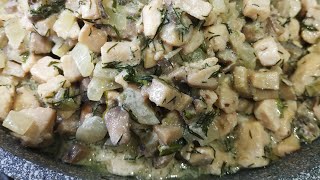 ГРИБЫ С КУРИЦЕЙ ,ЛУКОМ И СМЕТАНОЙ/ШАМПИНЬОНЫ С КУРИЦЕЙ/грибы ,,шампиньоны,,с куриной грудкой