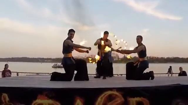 Лучшие фаерщики России встретятся в Шексне на фестивале «FIRE FEST – 2016» смотреть онлайн