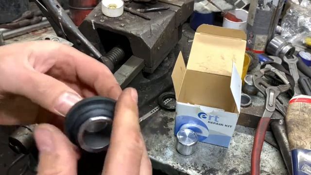 SAAB 9-3 ПОДРОБНАЯ ЗАМЕНА ТОРМОЗНОЙ СИСТЕМЫ #viktorgarage#saab 9-3 смотреть онлайн