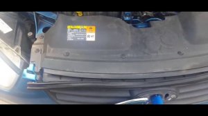 Ford focus C-MAX - Уплотнитель КАПОТА - Декоративная крышка двигателя.