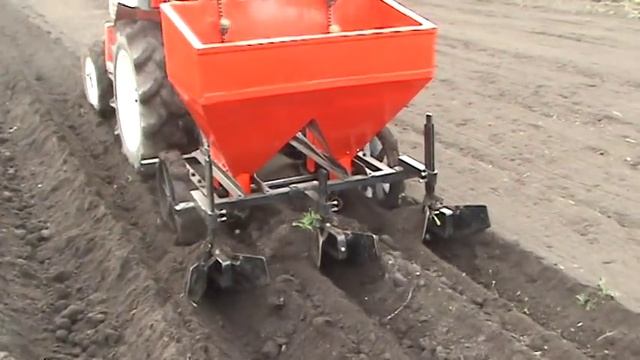 Картофелесажалка двухрядная