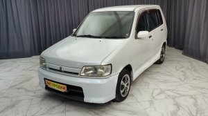 Обзор Nissan Cube 2000 года