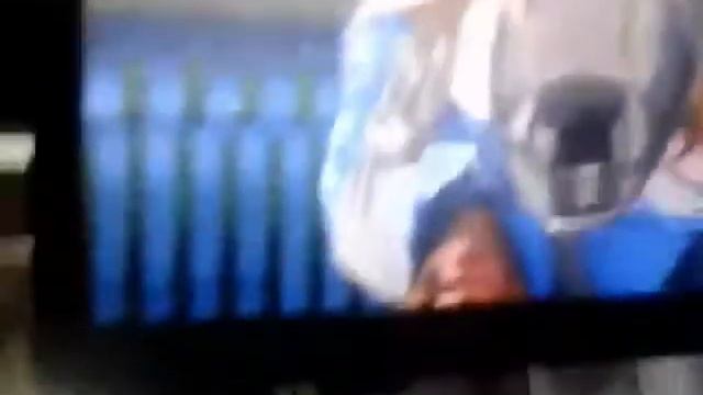 укус осы смотреть онлайн