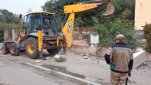 Демонтаж забора. Выполнили. #выполнили #демонтаж #демонтажзабора #стоимость #строительство #мусор