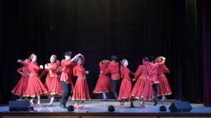 Русский танец "Четыре двора"