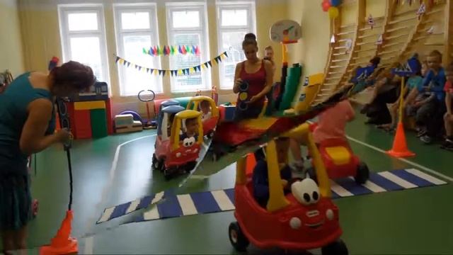 Спортивный праздник "Красный, желтый, зеленый" (ГБОУ СОШ №1948 "Лингвист-М", учебный корпус 6,7) смотреть онлайн