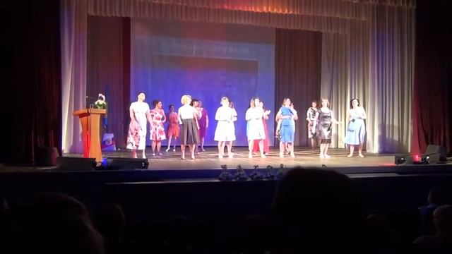 Выпускной с 11 класса лицей школа 15 Лесосибирск 21 июня 2017 макияж платья прическа на выпускной13 смотреть онлайн