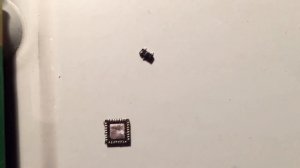 Ремонт платы T-CON телевизора Samsung LE32S81B. Вертикальные "столбы" на экране.