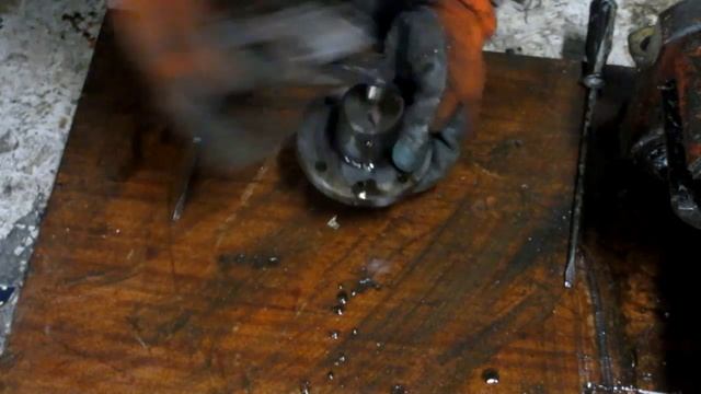 Токарный станок 1К62 - Фартук, частичный разбор. смотреть онлайн