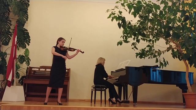 Межецкая  Валерия-Альбина г.Зилупе Латвия                        М.БезверхнийКонцертное аллегро