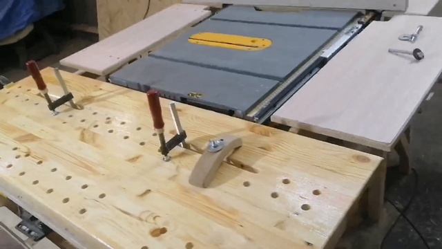 завершение циркулярного стола.dewalt dwe7492.верстак. покрытие лаком. работа с металлом (подстолье)