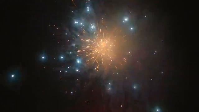 Салют "МОСКОВСКОЕ ВРЕМЯ" 250 залпов смотреть онлайн