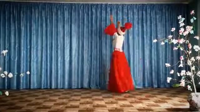 Алёна А. – Ко Дню пожилого человека (танцевальный номер) смотреть онлайн