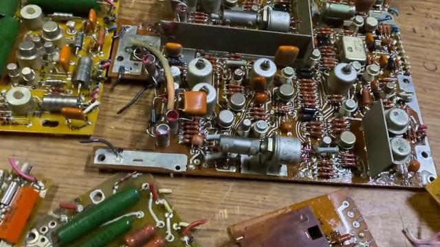 Радиодетали с содержанием Драгоценных металлов в Осциллографе С1-83...