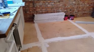 Выравнивание пола фанерой.. Результат.