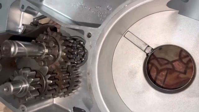 Двигатель Ява (Jawa) 350/360 тест 16.04.2023 после ремонта (г. Анапа, Краснодарский край) смотреть онлайн