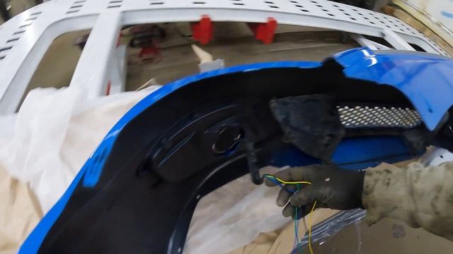 ?LADA Largus финальная сборка в боксе снова нет света ? смотреть онлайн