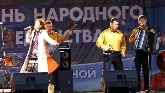 ЦВЕТЁТ ЧЕРЁМУХА! Елена Романенко, Александр Заволокин, ансамбль ВЕЧЁРКА! Прекрасное исполнение! ХИТ