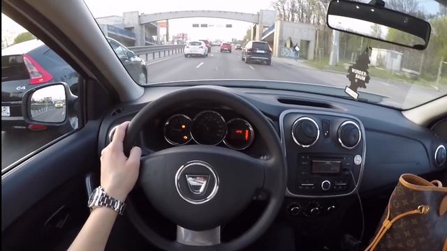 A crashed Dacia Logan POV drive in Bukarest смотреть онлайн