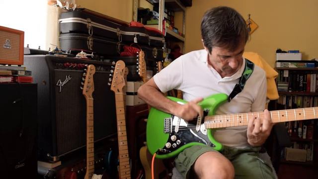 FENDER PLAYER LEAD II VS LEAD III смотреть онлайн