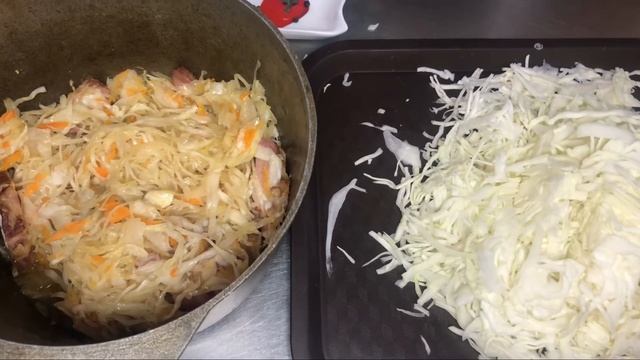 Тушеная капуста со свининой  ( и мои наблюдения,  как квасить капусту)  #капустатушеная #с #свинино