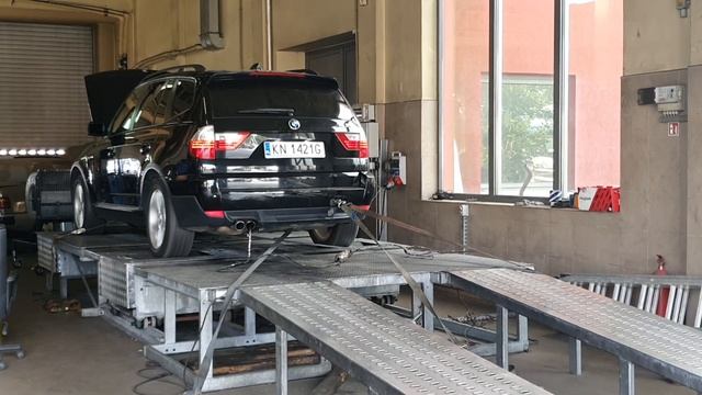 BMW X3 e83 3.0sd biturbo, 332KM, 632Nm смотреть онлайн