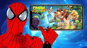 ЧЕЛОВЕК-ПАУК ИГРАЕТ В КРЭШ БАНДИКУТ - CRASH BANDICOOT 4 НА КАНАЛЕ СПАСАТЕЛИ ИГРУШЕК!