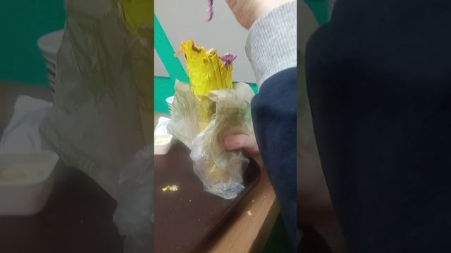 хаваю в шаверме шаверму?