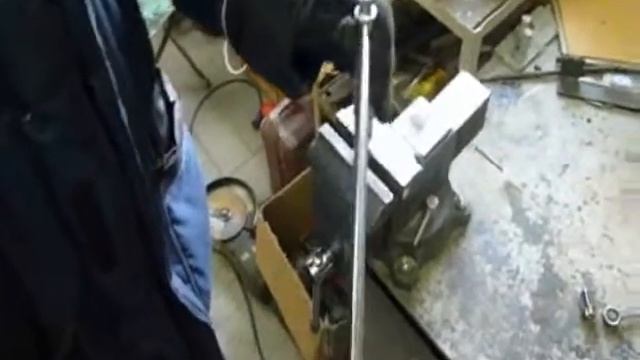 Испытания крепежа сжатый