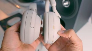 Sennheiser Momentum 4 Wireless vs Sony XM5 Review