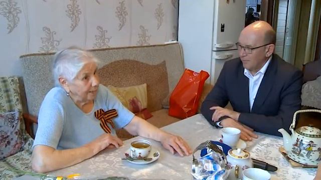 (12+) Поздравление ветеранов теплосети смотреть онлайн