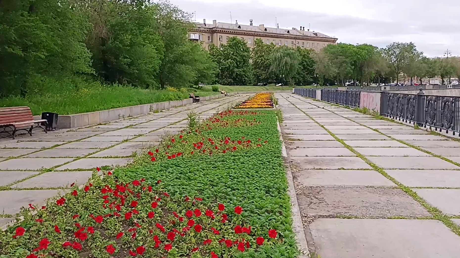 магнитогорск площадь народных гуляний