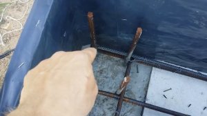 Как правильно армировать  углы ростверка !?