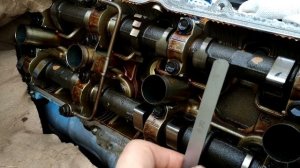 Регулировка клапанов на моторах серии Toyota UZ