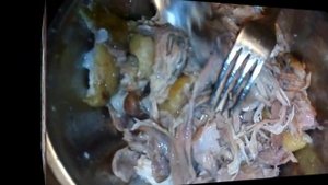 ВКУСНЯТИНА ИЗ СВИНОЙ РУЛЬКИ. Вместо магазинной колбасы ушла на ура! Самое простое блюдо из рульки!