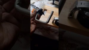 Как закрыть крышку хлопушку на ручных часах в домашних условиях