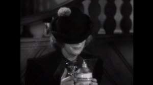 Икота У Мисс Гаррет (1938)