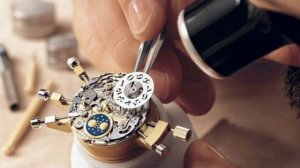 Ремонт швейцарских часов. Сколько должен длиться ремонт часов.