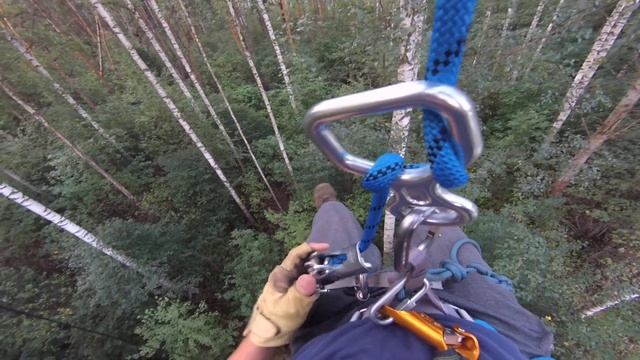 БЕЗОПАСНЫЙ спуск на восьмерке смотреть онлайн