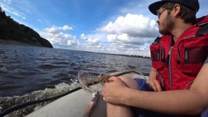 Судак-тудак. Рыбалка на Северной Двине с лодки на спиннинг.