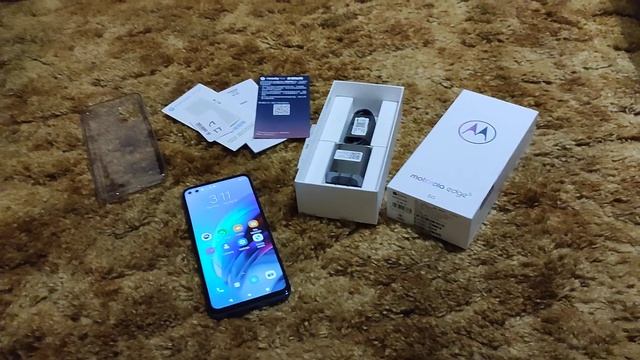 Motorola Edge S a*k*a Moto G100 Overview Snapdragon 870 5G смотреть онлайн