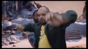 Выживалово танцует под H8. HOOD