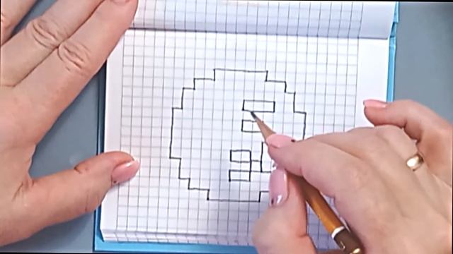 как нарисовать смайлик с поцелуем/Инна Ягунова
