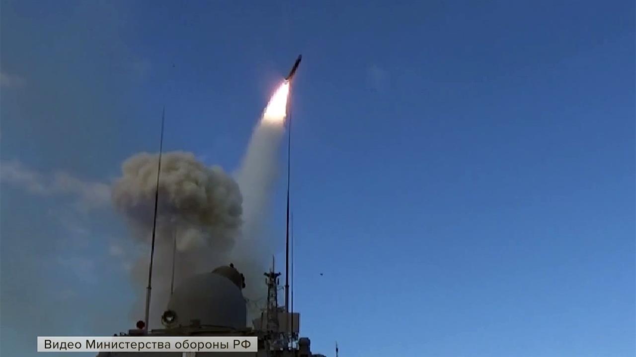 Российские силы за неделю нанесли пять групповых ударов по объектам ВСУ на большом удалении