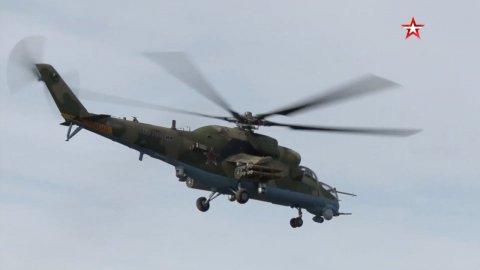 Вертолеты ВС РФ поразили военные объекты в ходе спецоперации на территории Украины