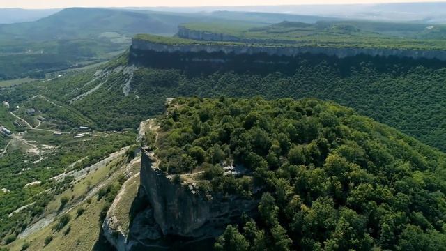 Тепе-Кермен.  Крым.  Пещерный город.  4К.