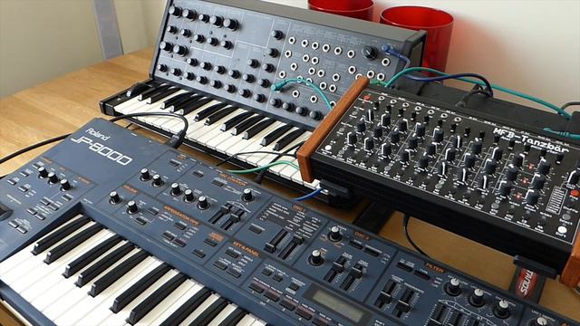 MFB Tanzbar & Roland JP8000 & Korg MS20 смотреть онлайн